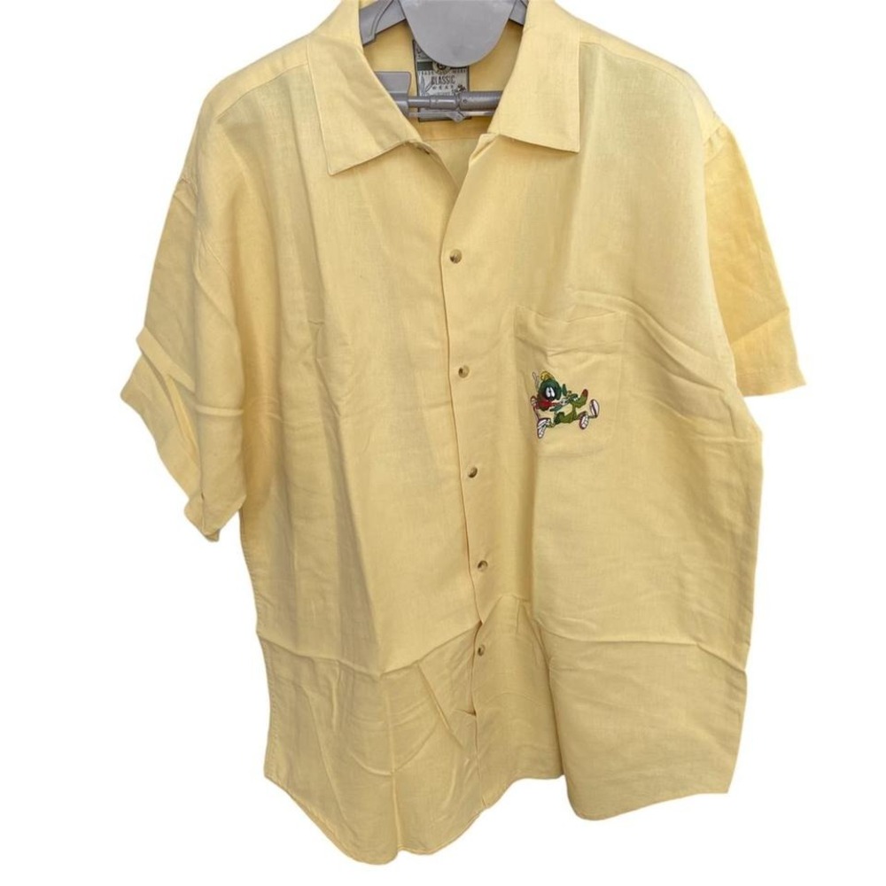 Warner brothers looney tunes  linen‎ blend yellow shirt men's size large